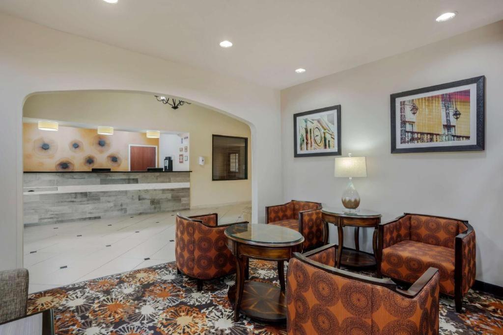 Best Western Plaquemine Inn Ngoại thất bức ảnh