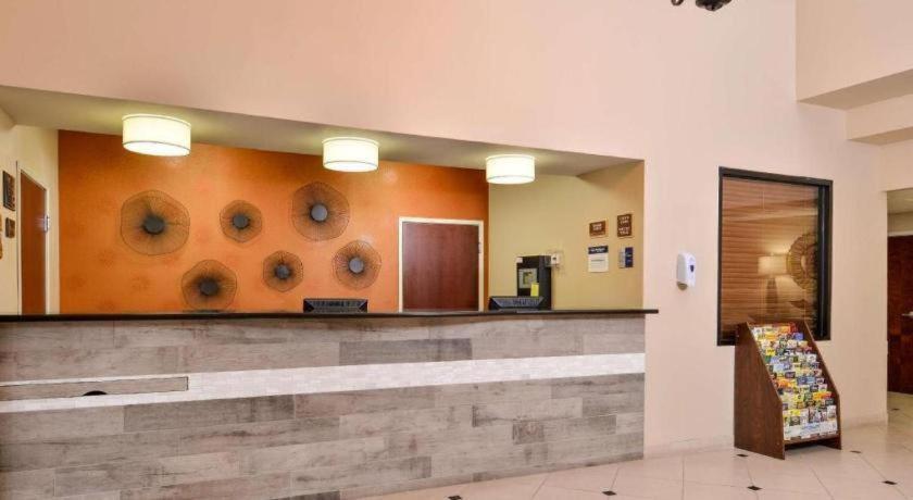 Best Western Plaquemine Inn Ngoại thất bức ảnh