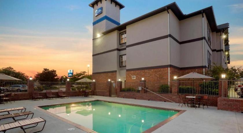 Best Western Plaquemine Inn Ngoại thất bức ảnh
